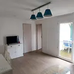 Le Ticaco Avec Wifi Satellite Σαλέ *