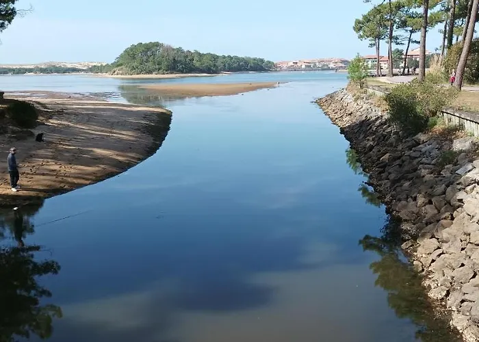 Le Ticaco Avec Wifi Satellite